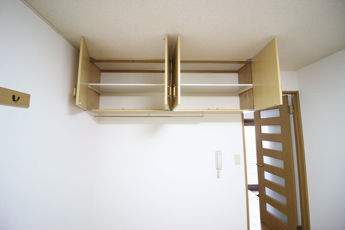 物件内観写真16　(収納)