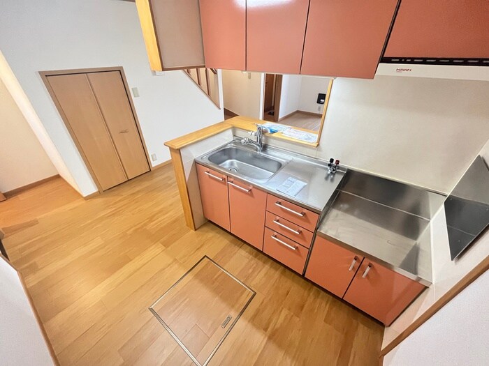 物件内観写真8　(キッチン)