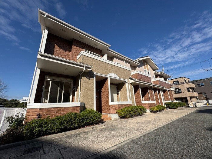 物件外観写真3　(外観写真)