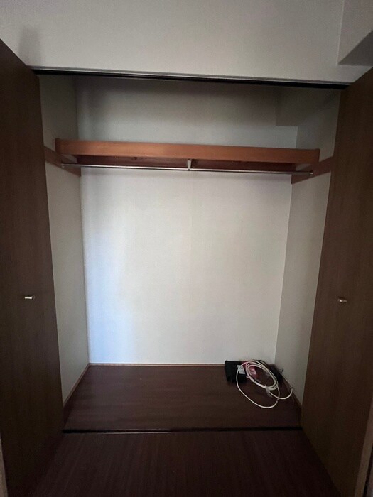 物件内観写真21　(収納)