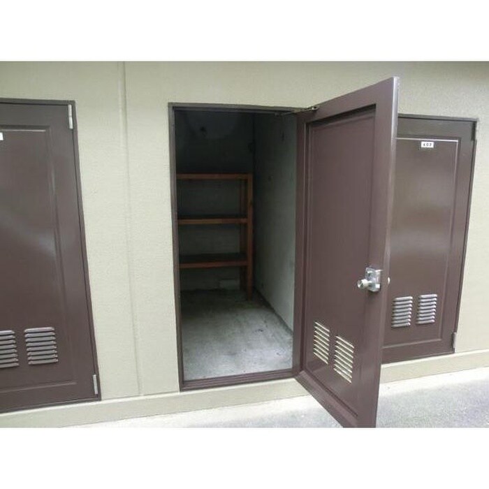 物件内観写真17　(玄関)