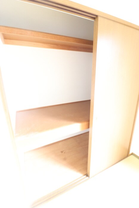 物件内観写真11　(収納)