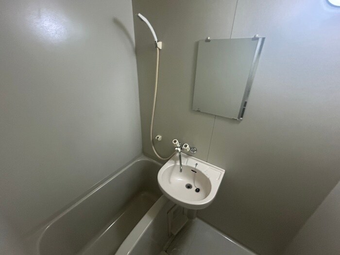 物件内観写真10　(バス／シャワールーム等)