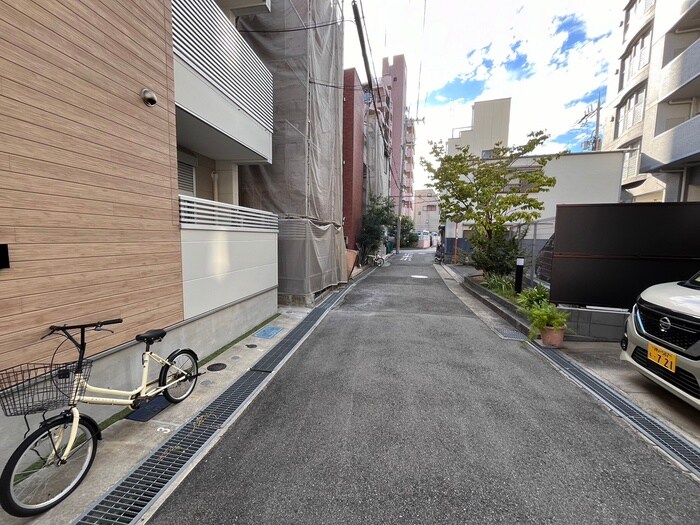 物件外観写真6　(周辺環境)