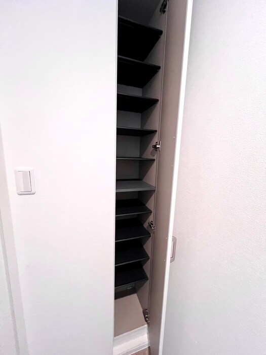 物件内観写真19　(靴箱)