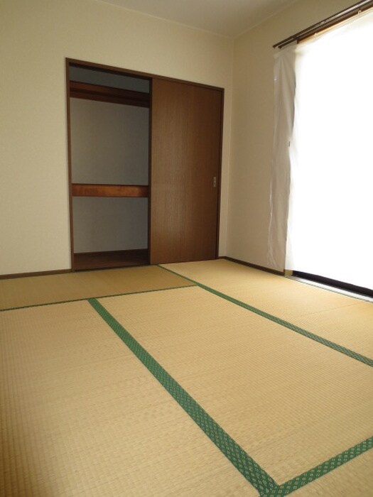 物件内観写真21　(居室)