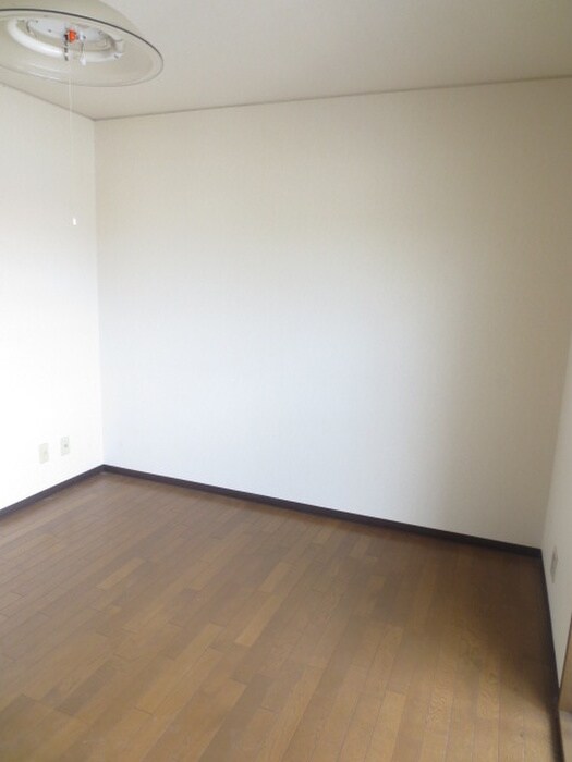 物件内観写真12　(居室)