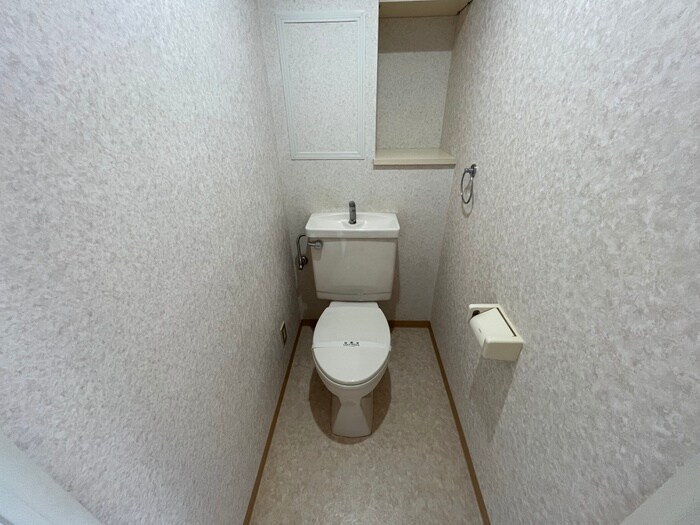 物件内観写真11　(トイレ)