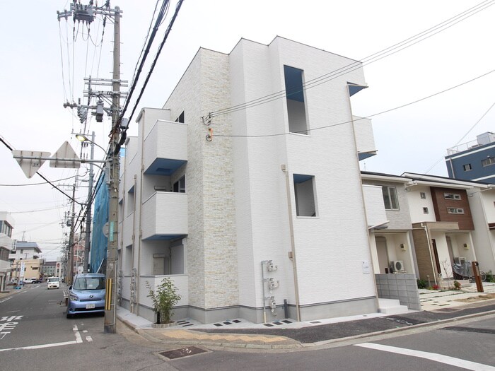 物件外観写真1　(外観写真)