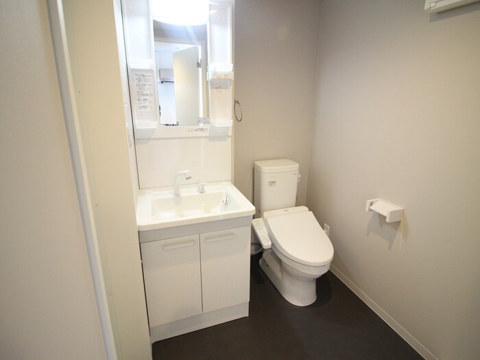 物件内観写真12　(洗面)