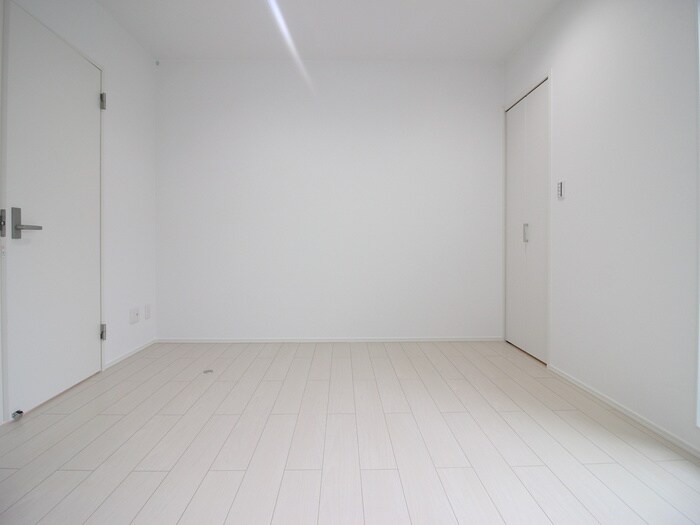 物件内観写真21　(居室)