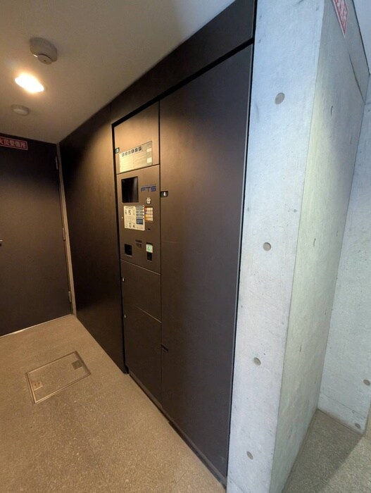 物件外観写真4　(建物設備)