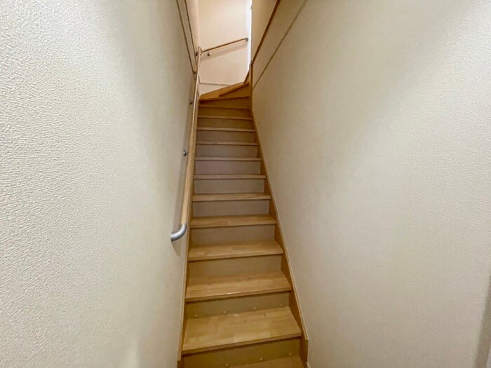 物件内観写真16　(廊下)