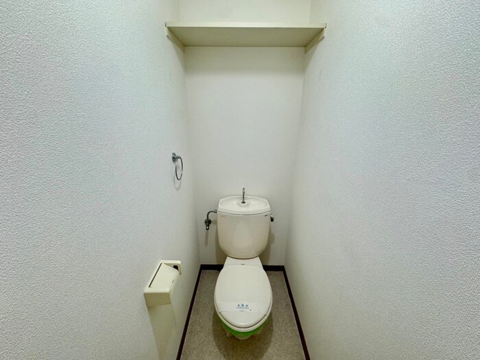 物件内観写真12　(トイレ)