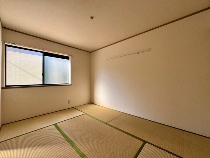 物件内観写真17　(居室)