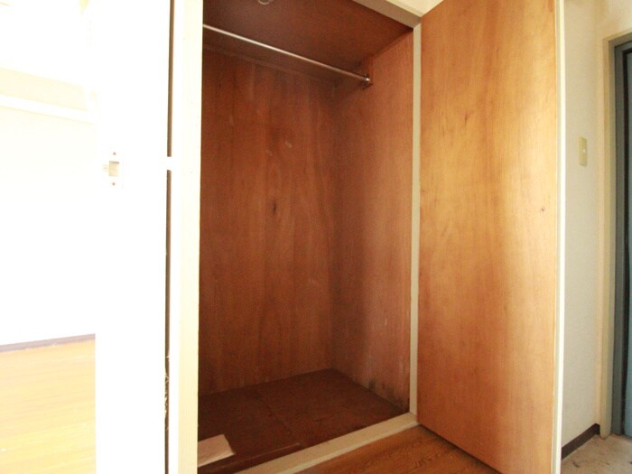 物件内観写真13　(収納)