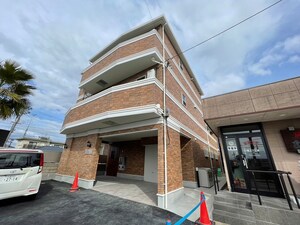 ＳＴＥＰ六地蔵外観写真