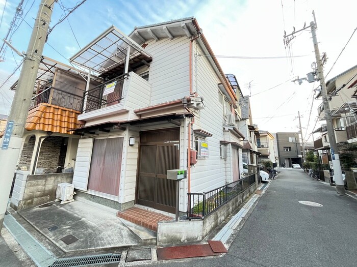 大成町貸家の物件外観写真