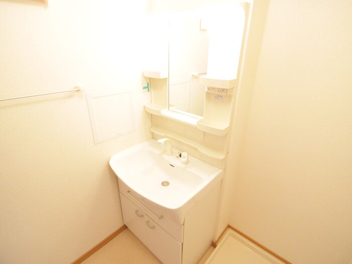 物件内観写真11　(洗面)