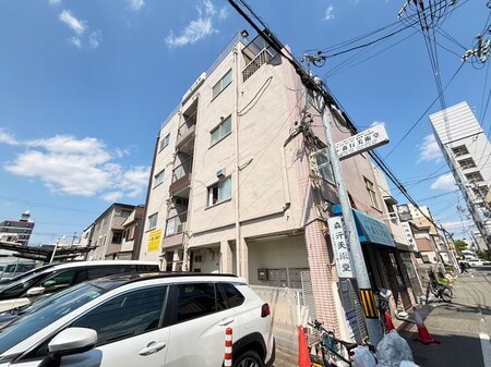 西田辺マンション外観写真
