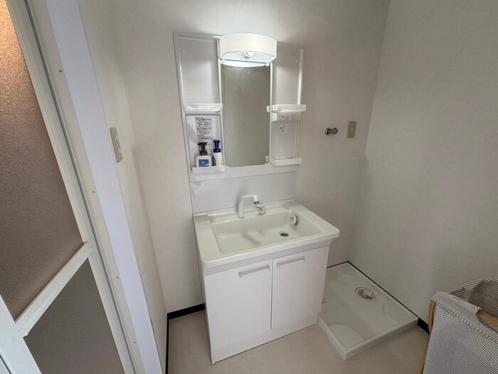 物件内観写真16　(洗面)