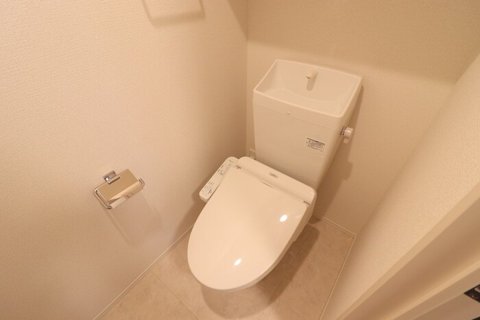 物件内観写真12　(トイレ)