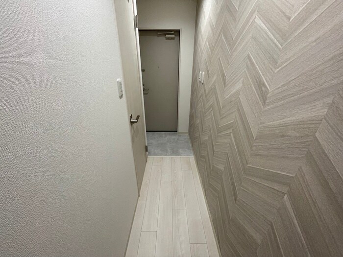 物件内観写真9　(廊下)