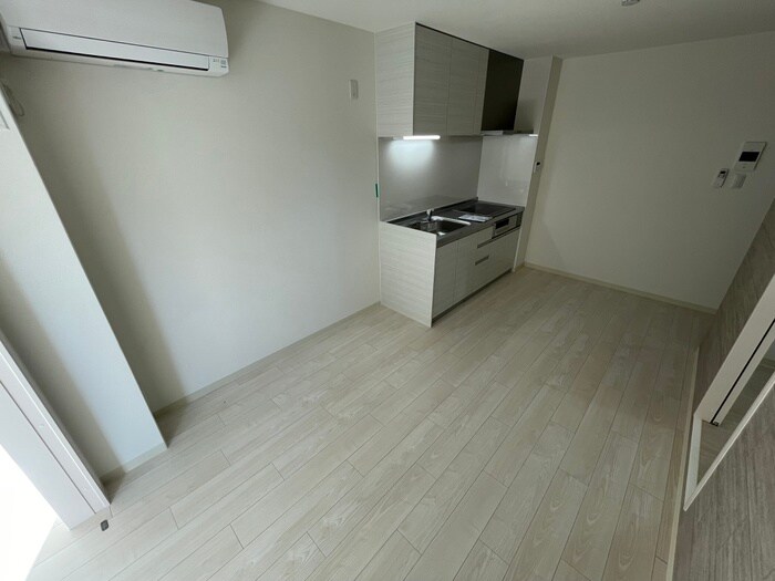 物件内観写真14　(廊下)