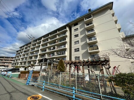 シティー逆瀬川（117）外観写真