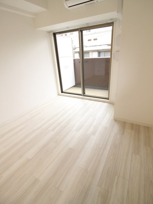 物件内観写真16　(居室)