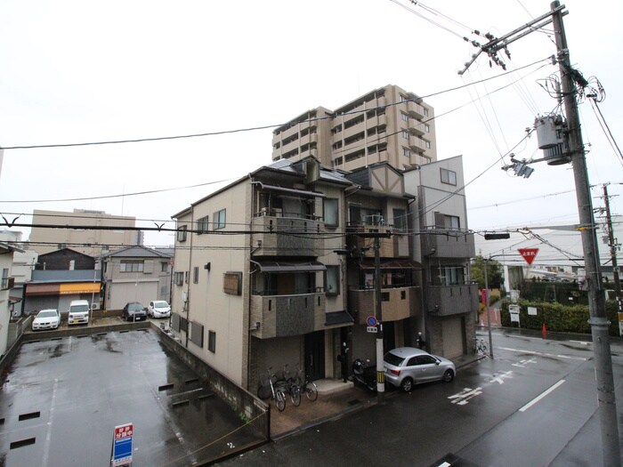 物件内観写真22　(室内からの展望)