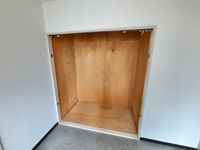物件内観写真17　(収納)