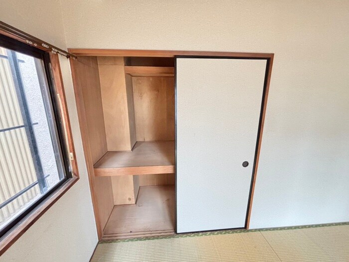 物件内観写真18　(収納)