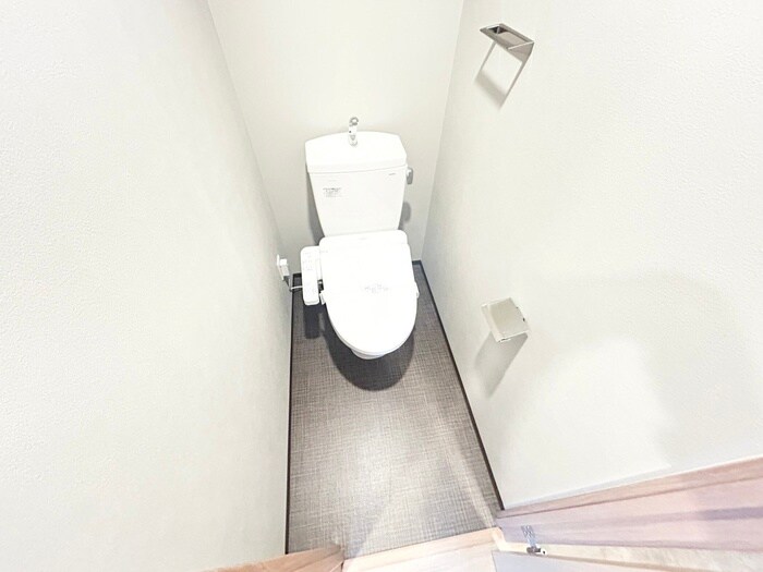 物件内観写真13　(トイレ)