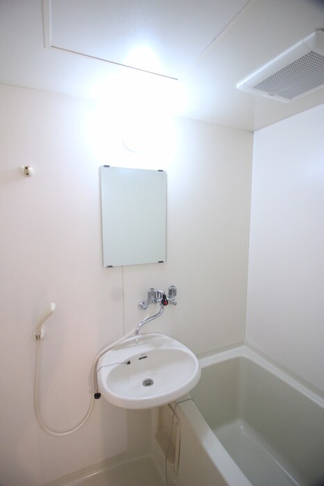 物件内観写真10　(洗面)