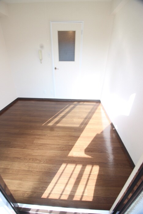 物件内観写真18　(居室)