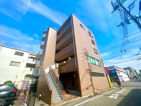 ラフォーレ両度外観写真