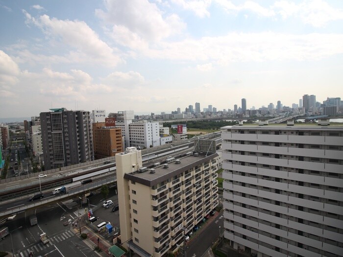 物件内観写真19　(室内からの展望)