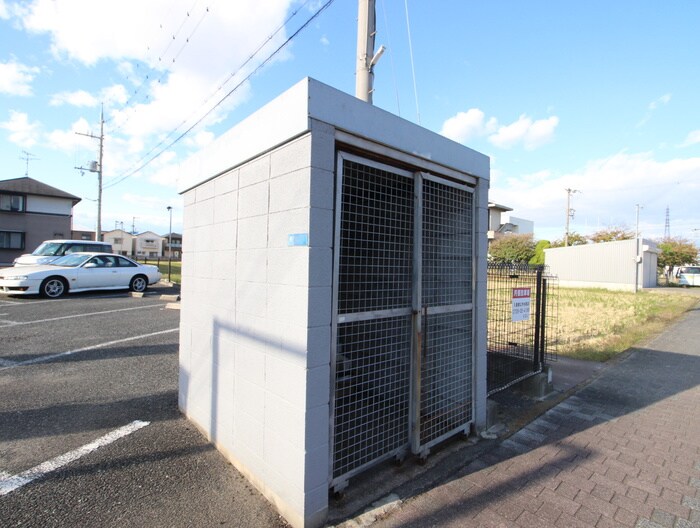 物件外観写真4　(建物設備)