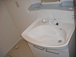 物件内観写真12　(洗面)