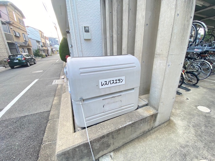 物件外観写真4　(建物設備)