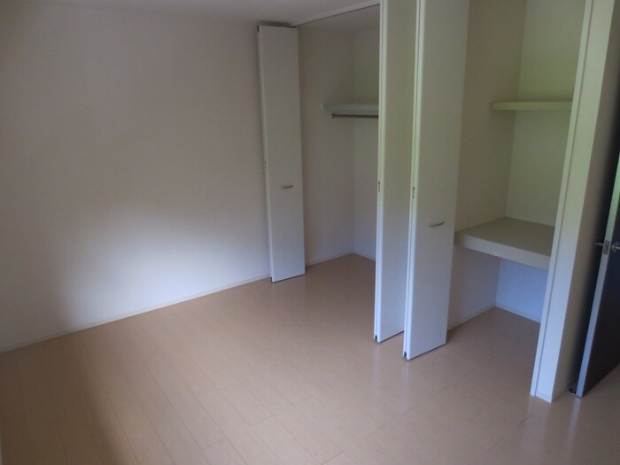 物件内観写真14　(収納)