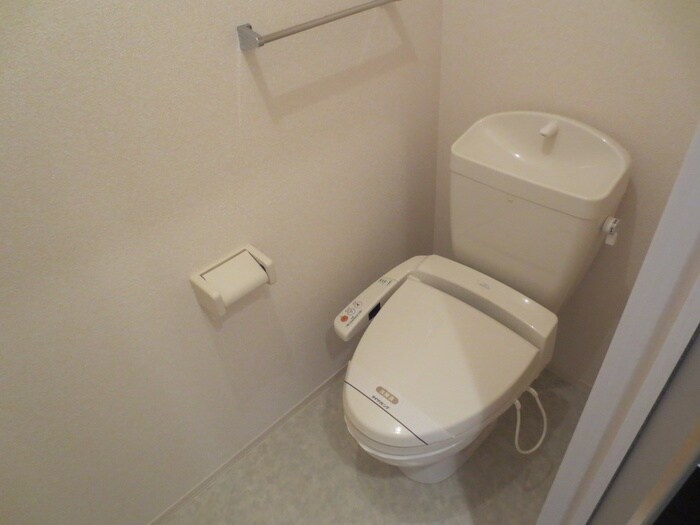 物件内観写真17　(トイレ)