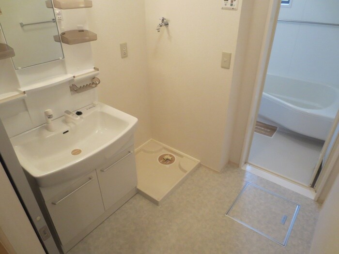 物件内観写真18　(洗面)