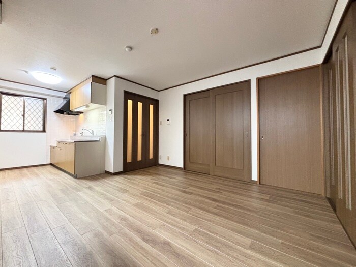 物件内観写真7　(居室)