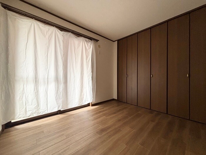 物件内観写真11　(居室)