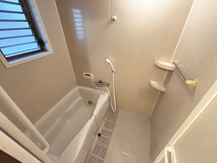 物件内観写真14　(バス／シャワールーム等)