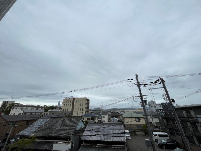 物件内観写真19　(室内からの展望)