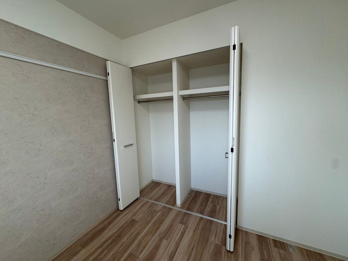 物件内観写真13　(収納)