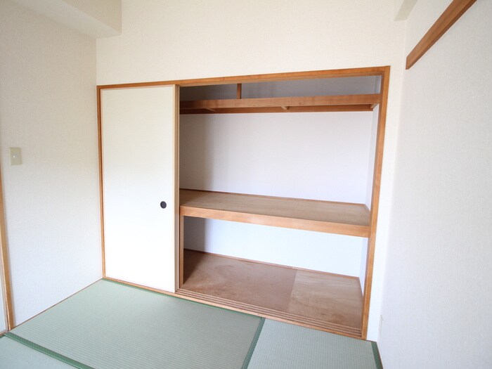 物件内観写真19　(収納)